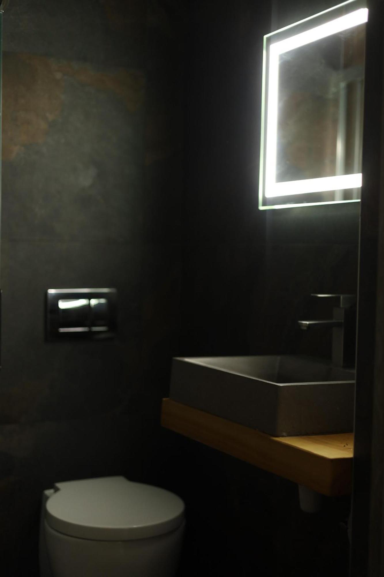 Mishelter Villa เมยโฮโว ภายนอก รูปภาพ