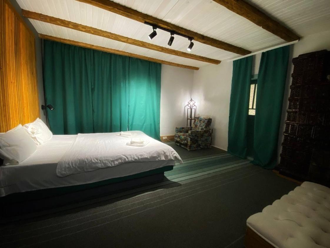 Mishelter Villa เมยโฮโว ภายนอก รูปภาพ